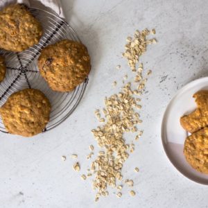 Healthy Oatmeal Cookies - Simple Ingredients, Easy to Make